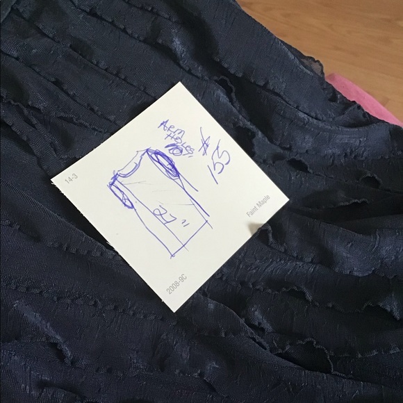 Top - Picture 6 of 6